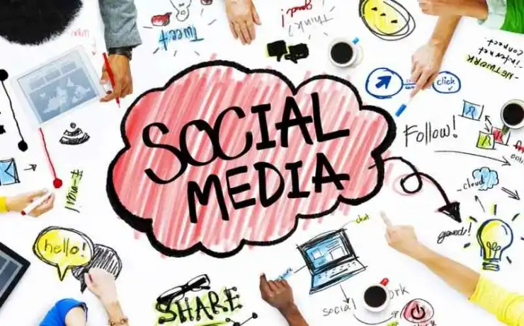 Ketika Semua Orang Jadi Kritikus di Internet