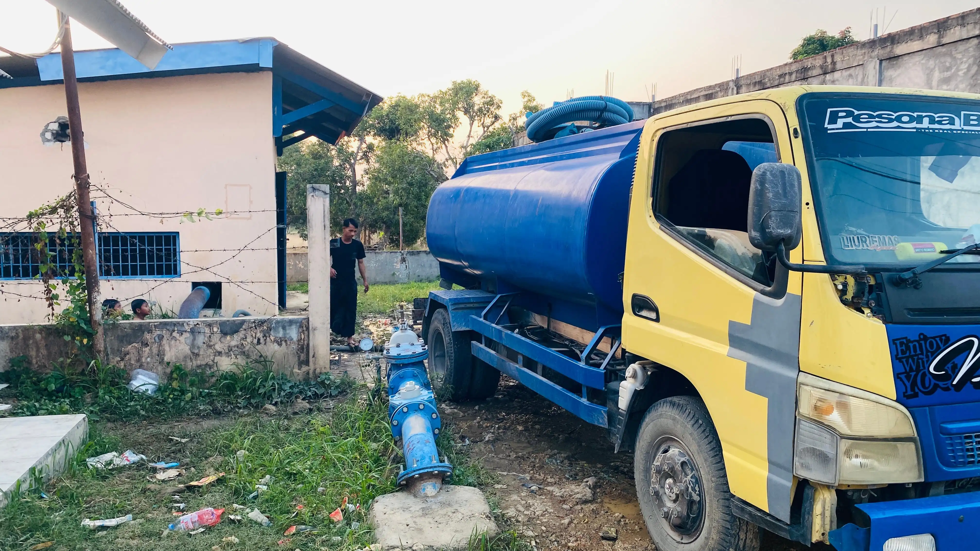 Energi Minyak Bumi Menjaga Keberlangsungan Hidup Warga dan Irigasi Lahan Pertanian di Pelosok Desa