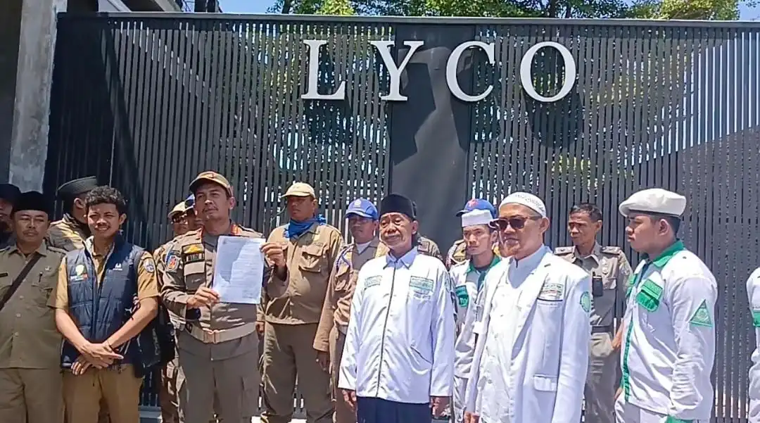 Satpol PP Sampang Resmi Tutup Lyco Coffee Tanpa Batas Waktu