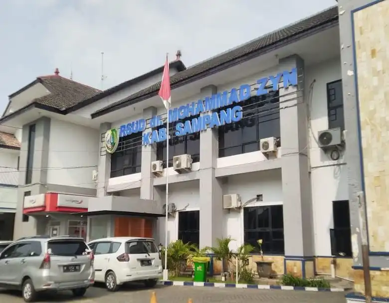 Polisi Tangkap Oknum Dokter IGD RSUD Sampang dan Juru Parkir, Diduga Konsumsi Sabu