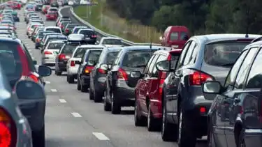 Arus Balik Lebaran: Saatnya Hadapi Deadline dan Rutinitas Kerja