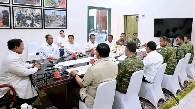 WALHI Sebut Laporan Menteri ke Prabowo Soal Karhutla Tak Valid