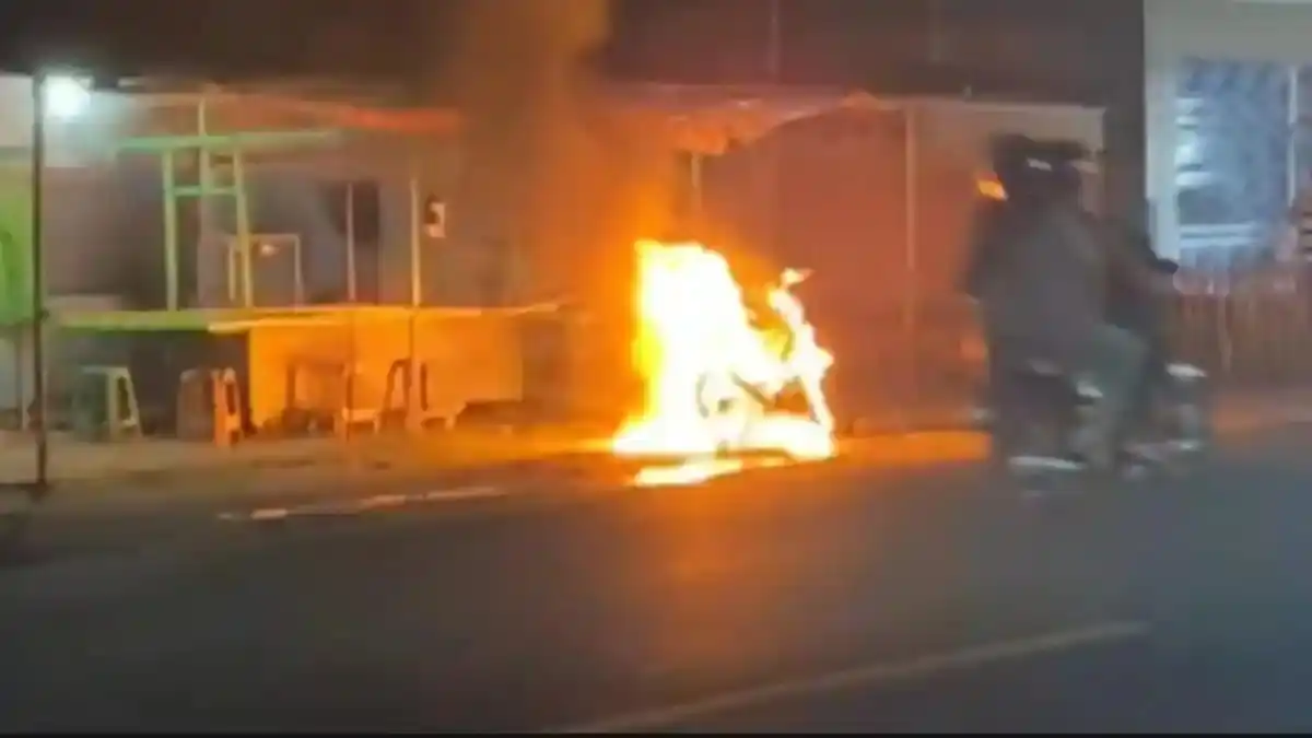  Libur Lebaran, Rumah dan Motor Pemudik di Bangkalan Terbakar