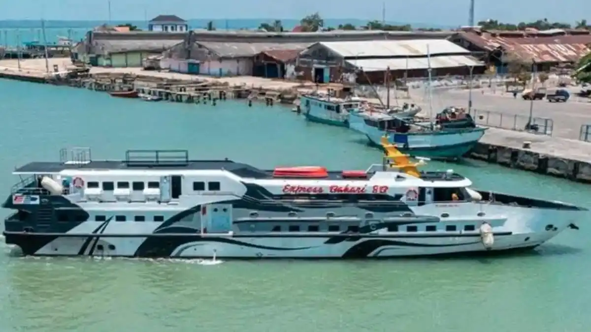 Libur Nataru, Penumpang yang Melintas di Pelabuhan Kalianget Sumenep Capai 8.521 Orang