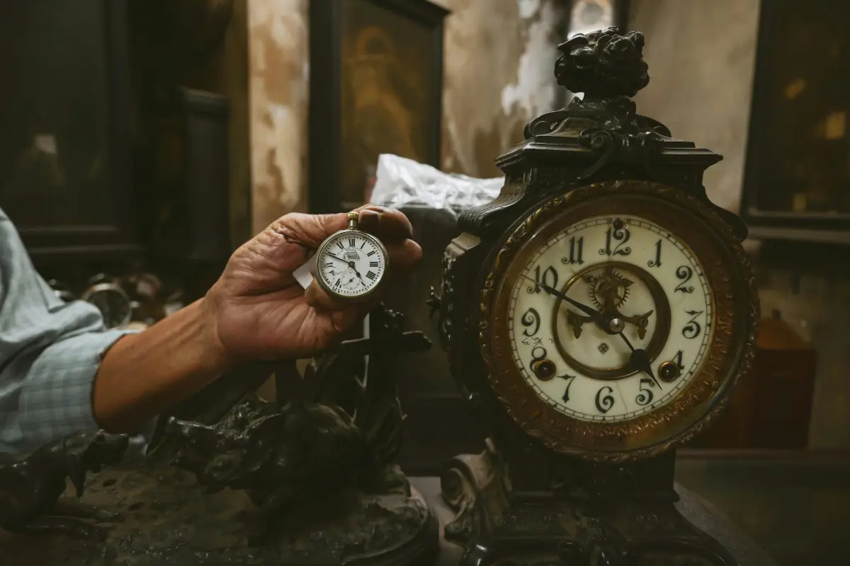 Kenapa Waktu Terasa Cepat Saat Kita Sibuk? Ini Penjelasannya