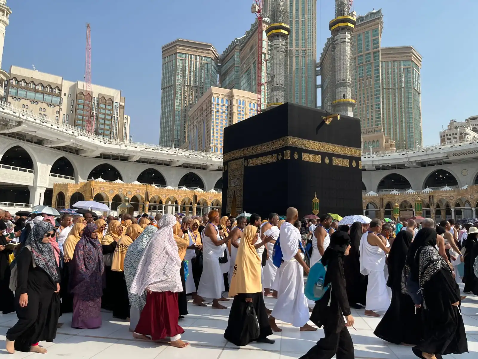156 Jemaah Umrah Asal Sampang Dipastikan Aman di Tengah Ketegangan Timur Tengah
