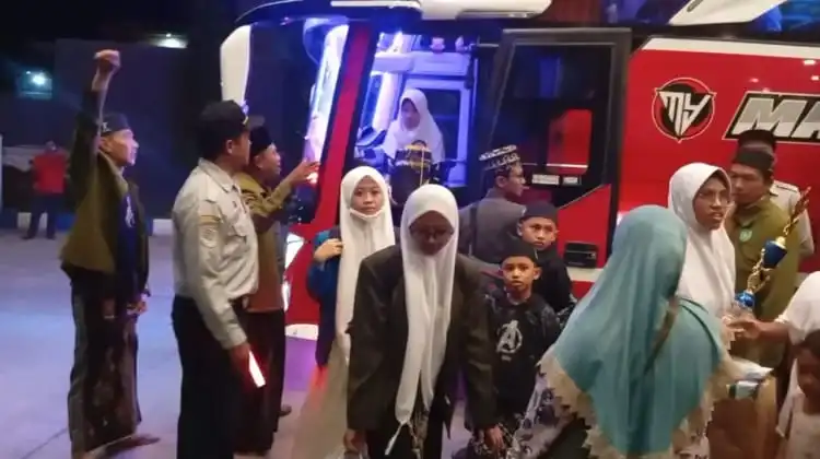 Ribuan Santri Pulang Kampung, Tradisi Mudik 10 Hari Akhir Ramadan di Sumenep