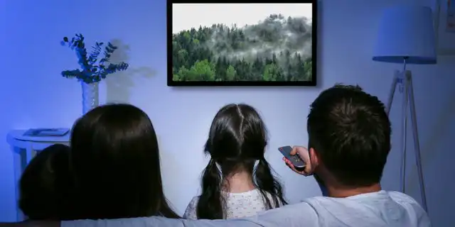 Bosan Debat Ini Cara Tepat Pilih Judul Film Nonton Bareng