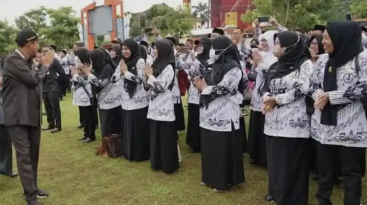 Ratusan Guru di Sumenep Akan Pensiun Tahun Ini