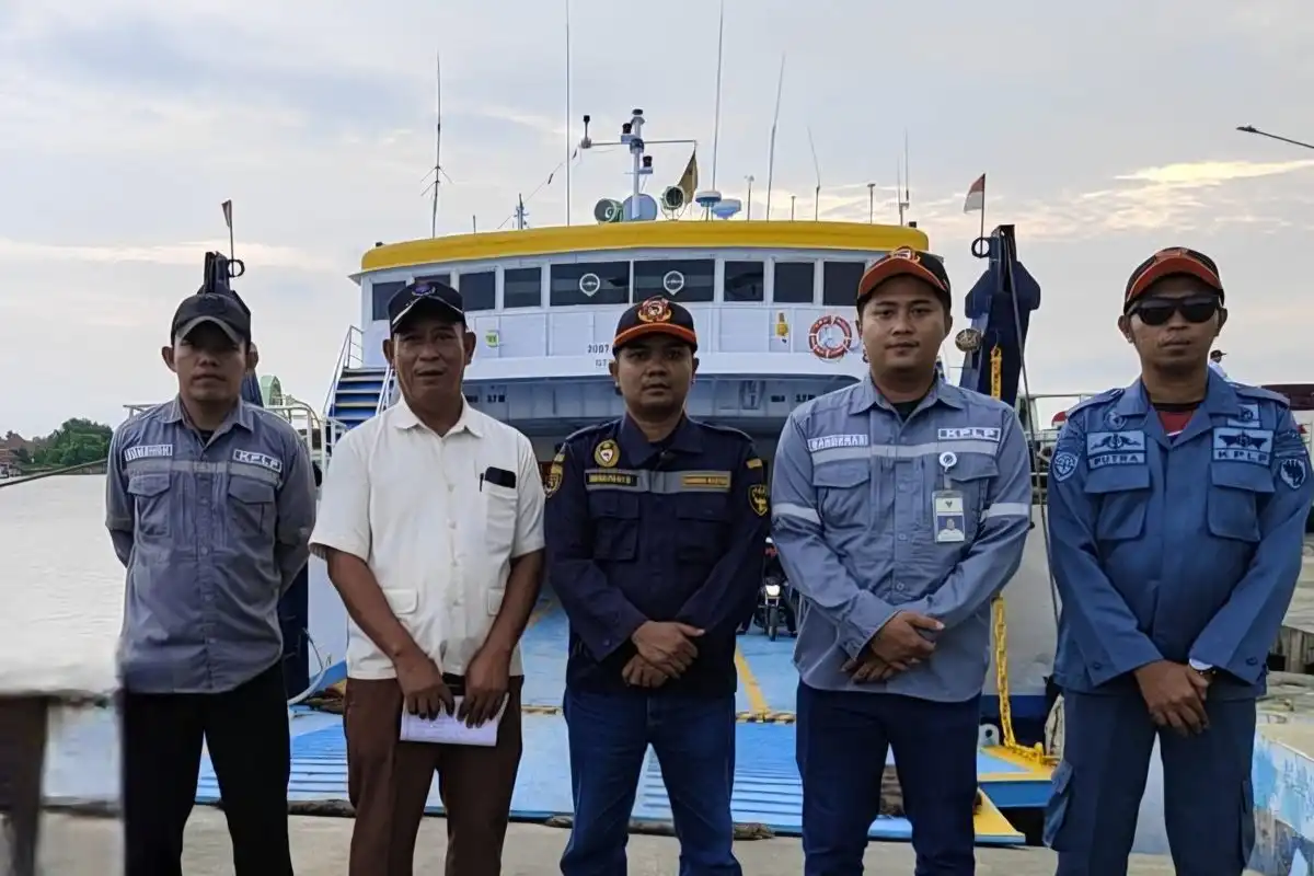 Layani Arus Nataru, 9 Kapal Disiagakan di Pelabuhan Kalianget Sumenep