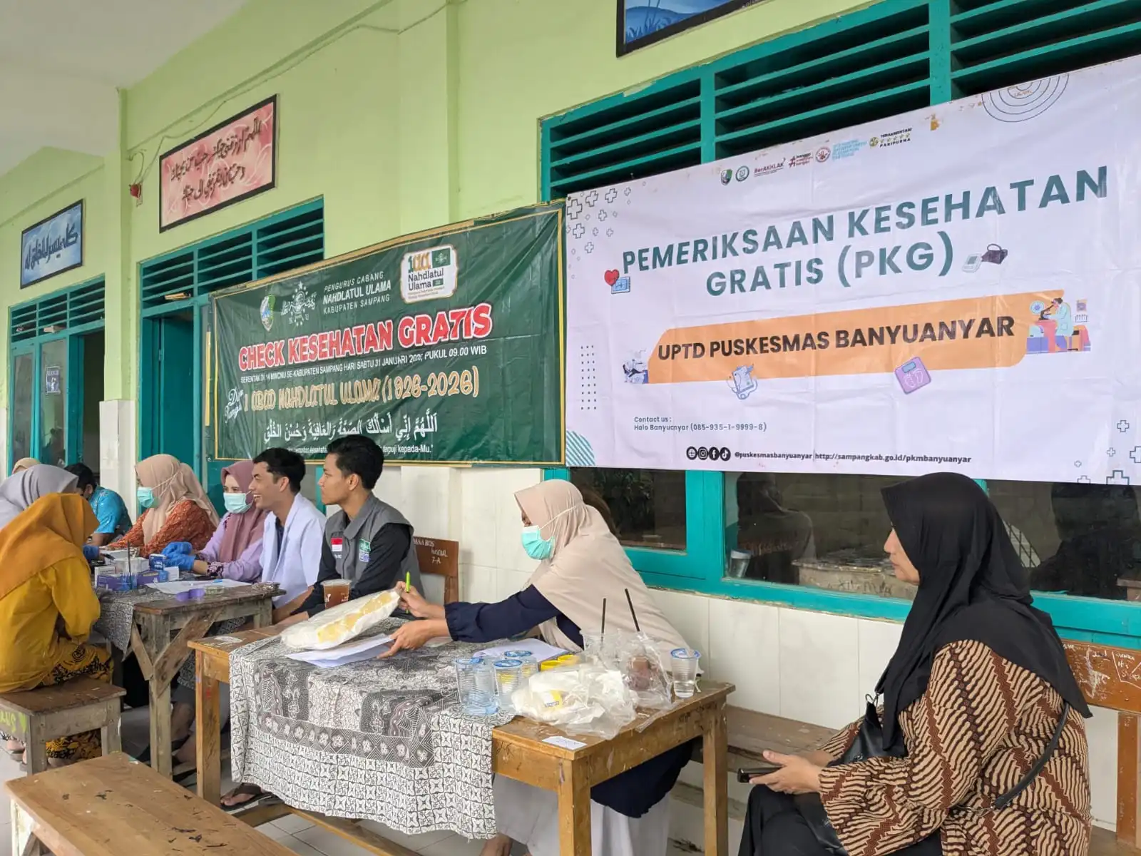 Peringati Harlah 100 Tahun Nahdlatul Ulama, MWC NU Sampang Gelar Cek Kesehatan Gratis