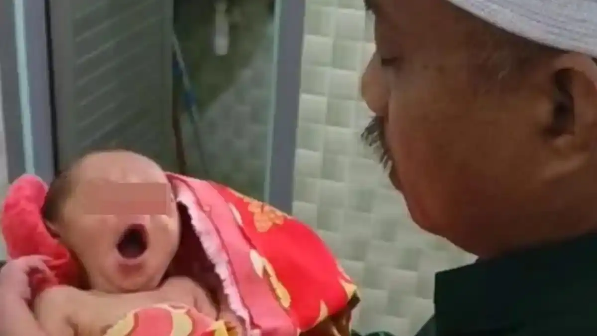 Geger Penemuan Bayi dalam Kardus di Pasar Blega Bangkalan, Polisi Buru Pelaku