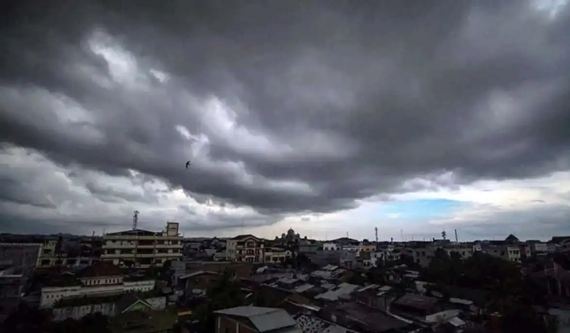  BMKG: Sampang Masuk Wilayah Berpotensi Angin Kencang Hingga 20 Januari