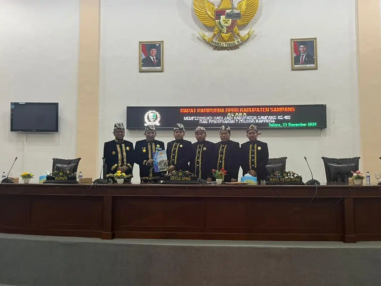 Kado Spesial Harjad ke-402, Sampang Resmi Punya 7 Perda Baru