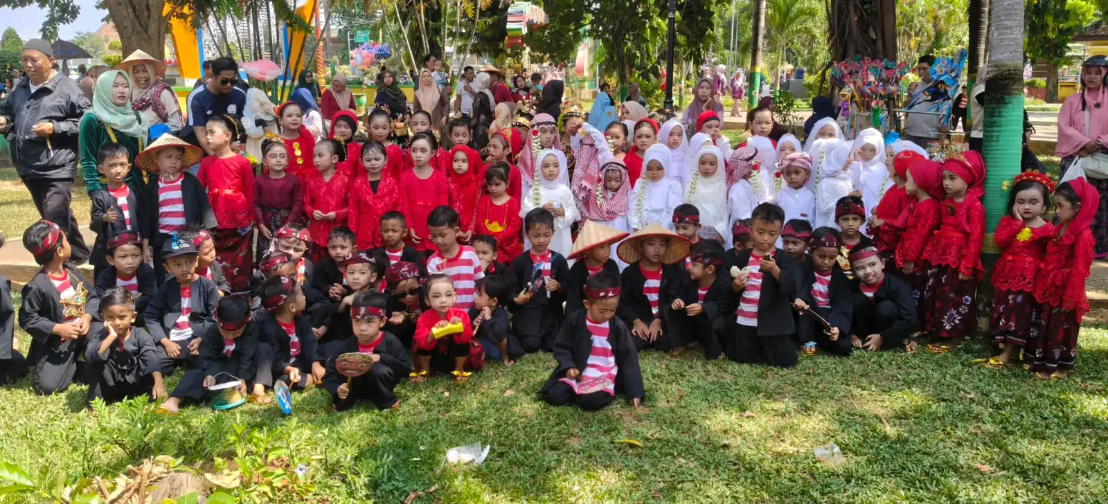 Sumenep Berseri, melestarikan budaya lokal, menumbuhkan generasi hebat, Paud Idaman Al Munawarah meriahkan hari jadi Sumenep ke 757 