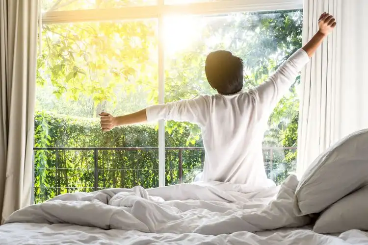 Sering Merasa Lelah Saat Bangun Tidur? Simak 5 Solusi Ini
