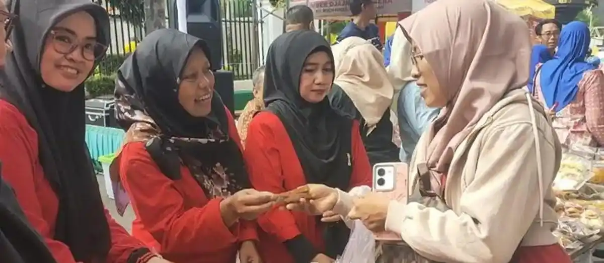  Harga Cabai Rawit di Bangkalan Rp110 Ribu per Kilogram, Ibu-ibu Serbu Pasar Murah