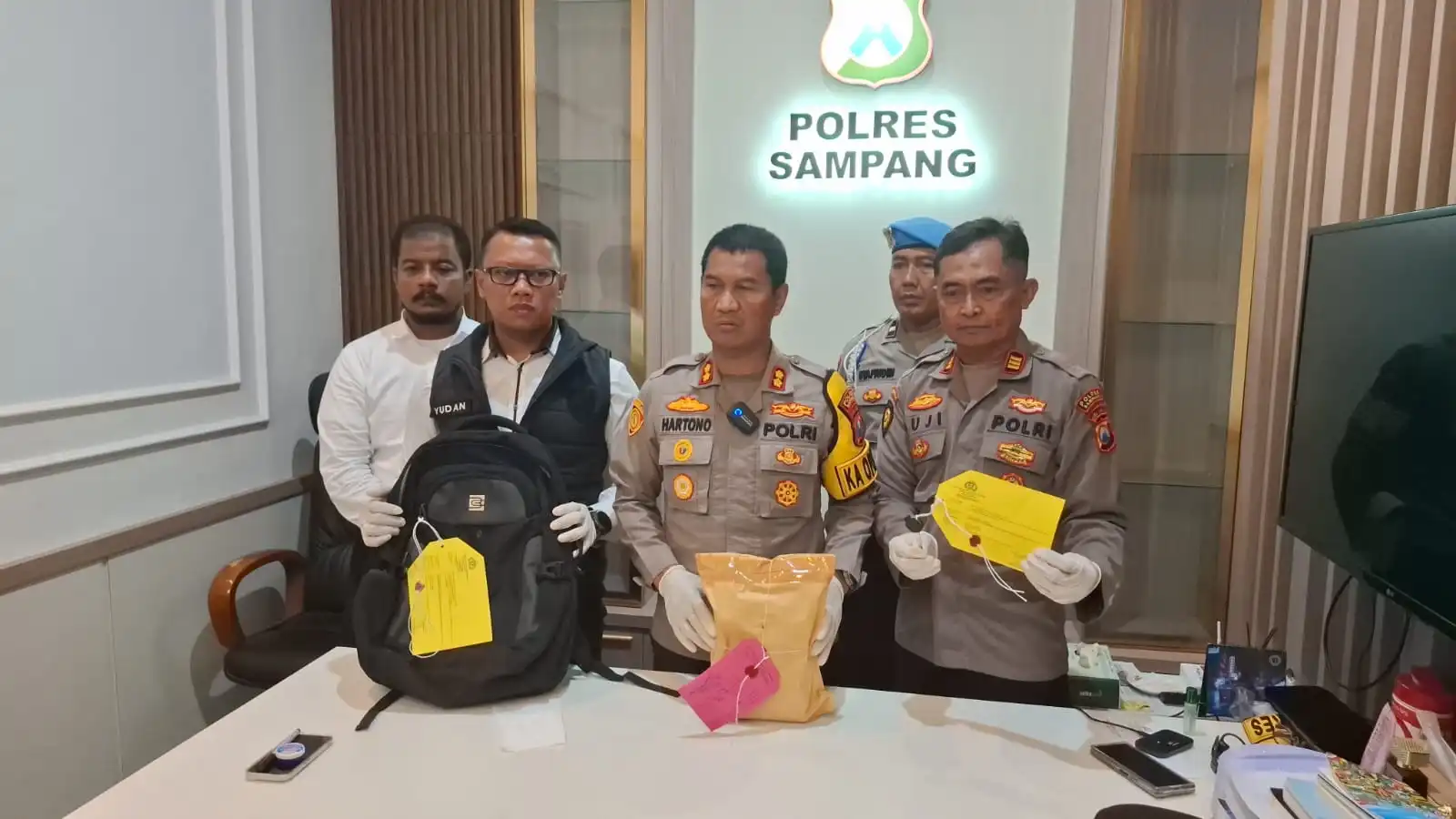 Polisi Gagalkan Peredaran Sabu 3 Kilogram di Ketapang Sampang