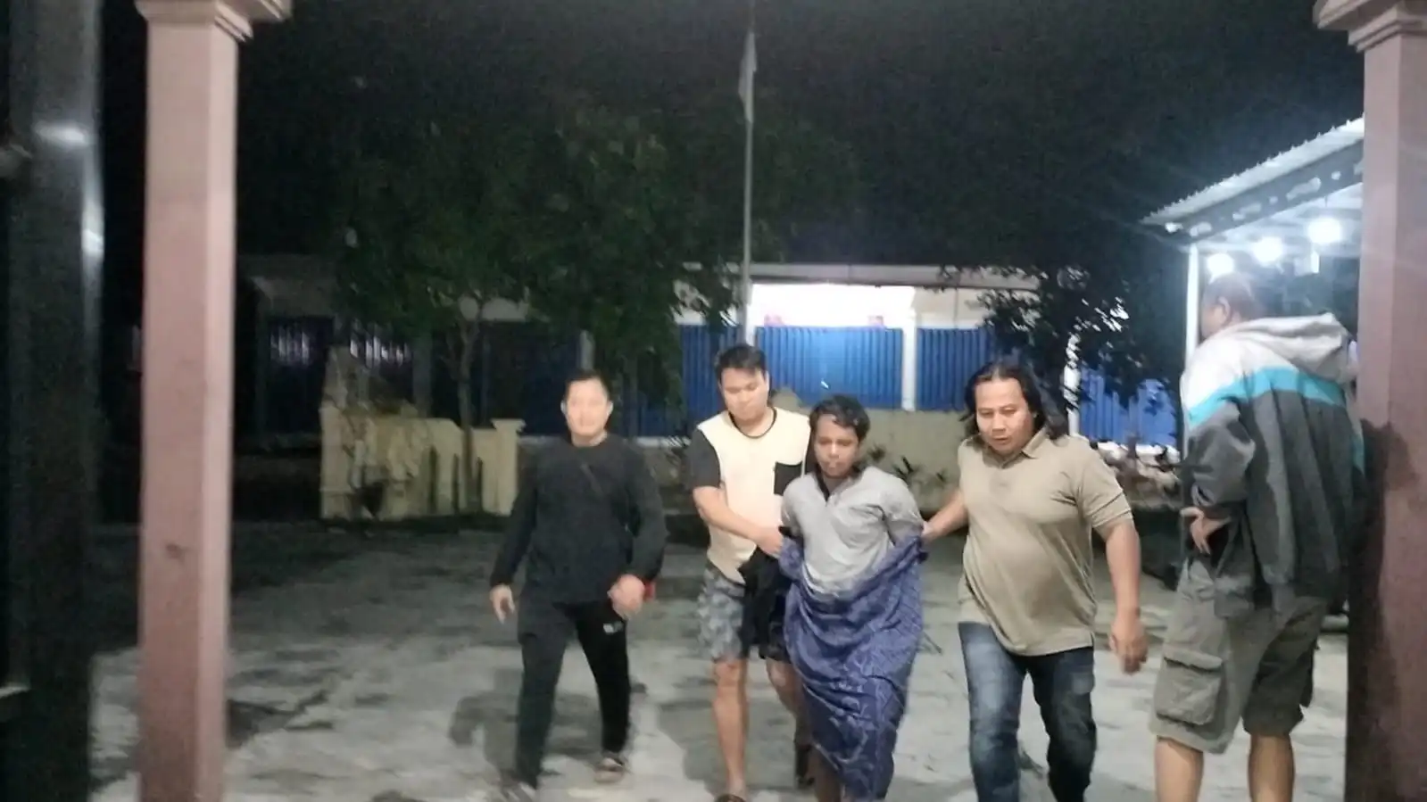 Pemuda di Sampang Ditangkap Polisi, Diduga Curi Belasan Karung Gabah dan Beras