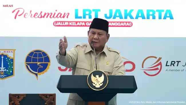 Prabowo Sebut Pemerintah Pusat Akan Ambil Alih Pengangkatan Guru