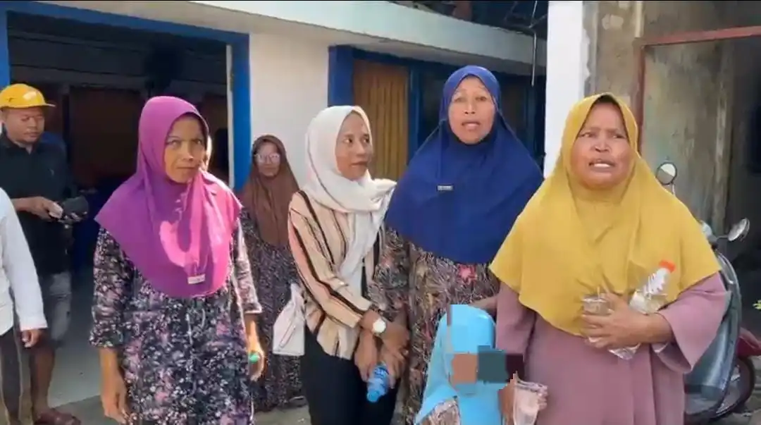 3 Bulan Air Mampet, Belasan Warga Datangi Kantor PDAM Sampang