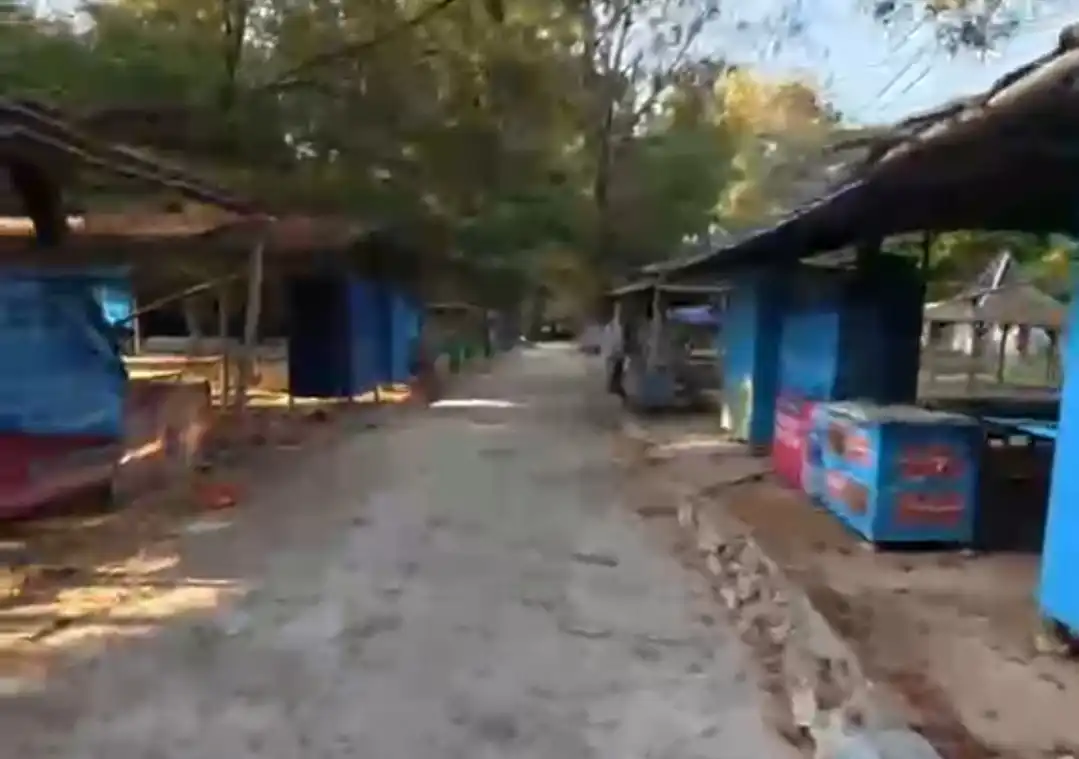 Fasilitas Pantai Camplong Tak Terawat, Disporabudpar Soroti Tanggung Jawab Pengelola