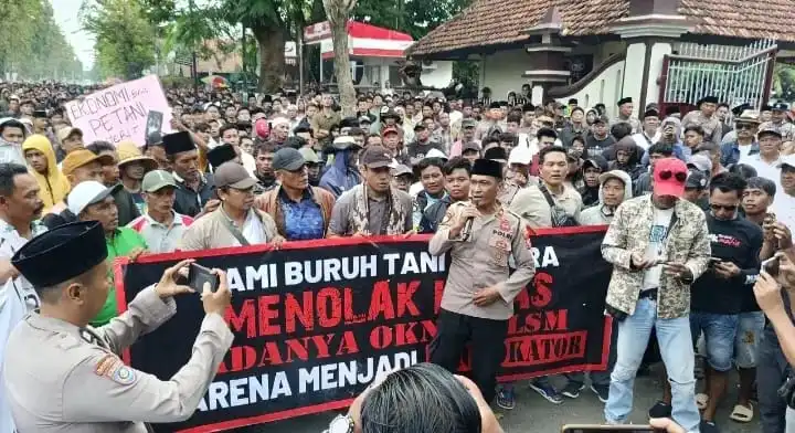 Buruh Rokok di Pamekasan Gelar Aksi Demo, Soroti Arogansi APH