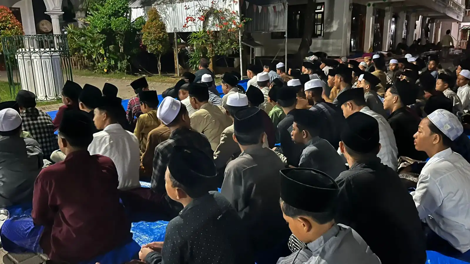Sambut Tahun Baru Islam, Ribuan Santri Ponpes Assirojiyyah Kajuk Gelar Istighotsah