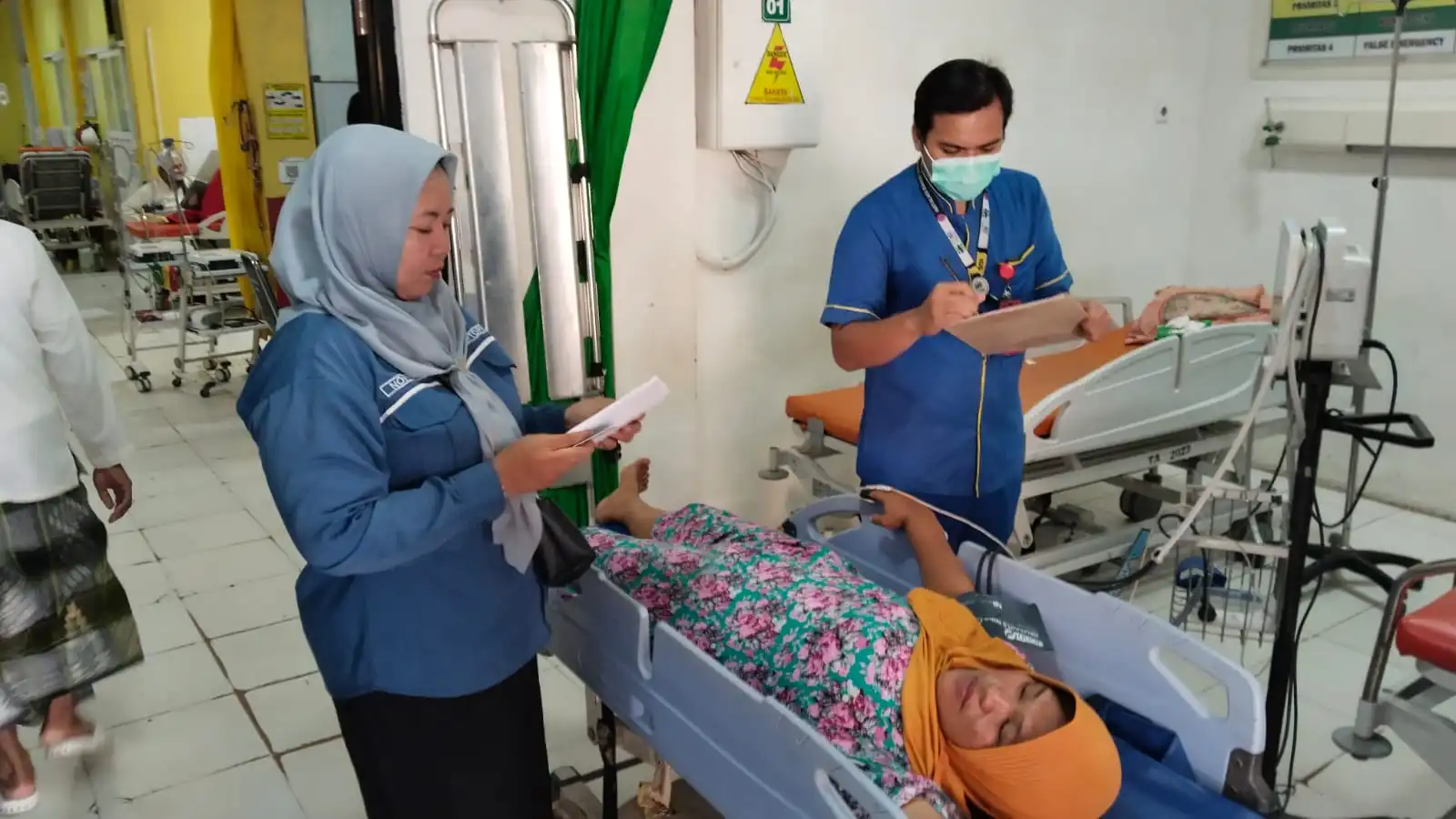  Gegara Nada Bicara, Suami di Sampang Pukul Paha Istri Pakai Sapu
