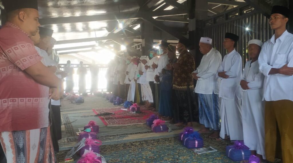 Puncak Hari Jadi Sampang Ke 397, Bupati Ziarah Ke Makam Leluhur