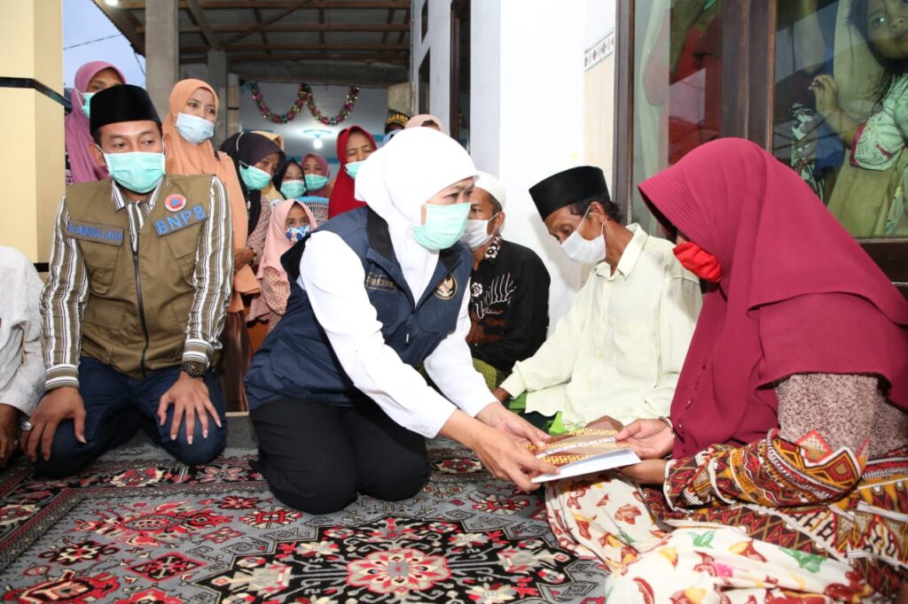 Gubenur Jatim Melawat Ke Rumah Dua Bocah Terseret Arus Sungai - Prajjan Sampang