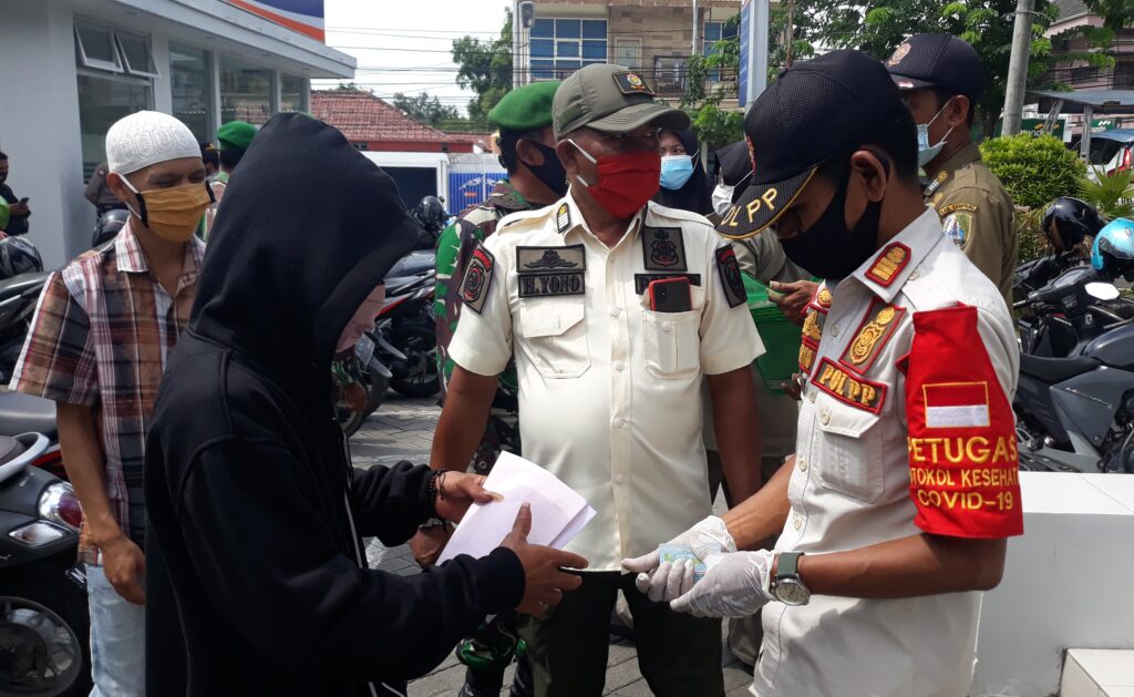 Gelar Operasi Yustisi, Satgas Covid-19 Sampang Jaring 13 Pelanggar Protokol Kesehatan