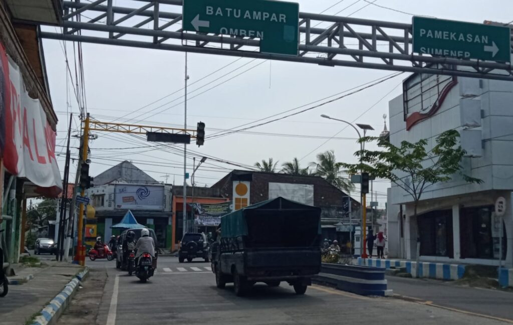 Sepekan Sudah Lampu Lalu Lintas Simpang Empat Jalan Panglima Mati, Ini Penjelasan Dishub Sampang