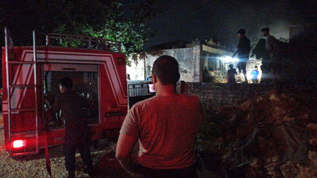 Kebakaran Pasar Omben, BPBD Sampang Himbau Masyarakat Tidak Bakar Sampah Sembarangan