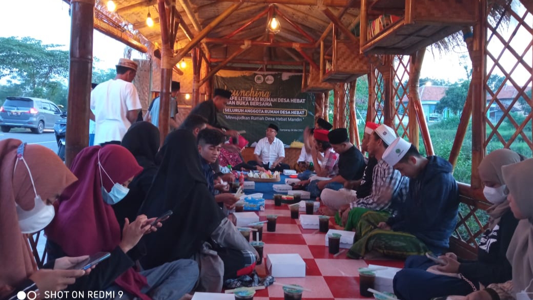 Wujudkan Hastag Mandiri 2021, Cafe Literasi Rumah Desa Hebat Dilaunching