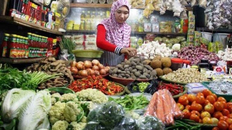 Harga Kebutuhan Pokok di Sampang Naik Normal Hingga H-2 Lebaran