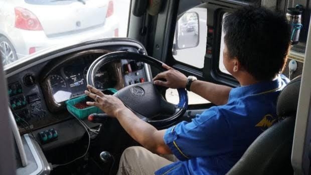 Dampak PPKM Terhadap Sektor Transportasi, Sopir Bus: Semoga Tidak Diperpanjang Lagi