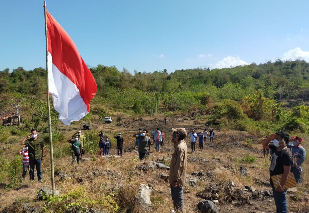 Tanamkan Rasa Patriotisme, Aliansi Jurnalis Sampang Gelar Upacara Kebangsaan