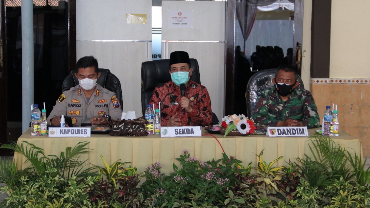 Polres Sampang Ajak 252 Kepala Sekolah Jaga Prokes Selama Pembelajaran Tatap Muka