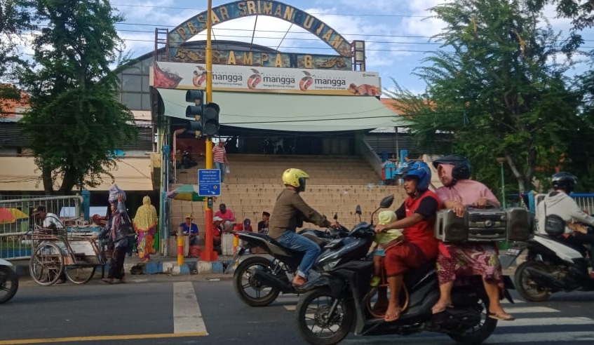 Motor Pedagang Sepatu di Pasar Srimangunan Sampang Raib Digondol Maling