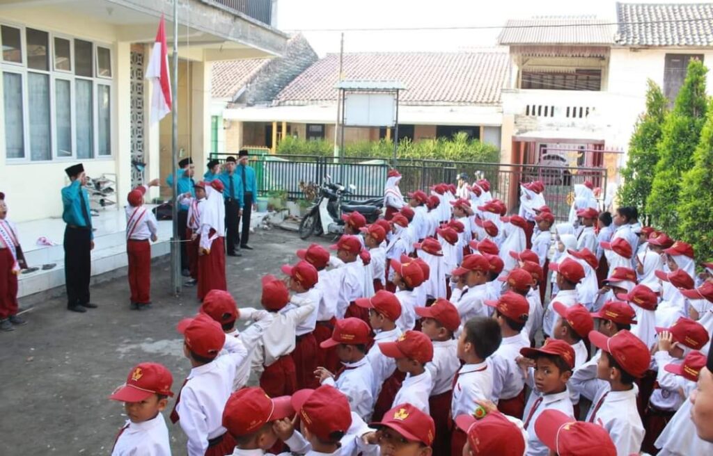 Terapkan Sistem Pendidikan Integral, SD Al-Muawanah Cetak Banyak Siswa Berprestasi