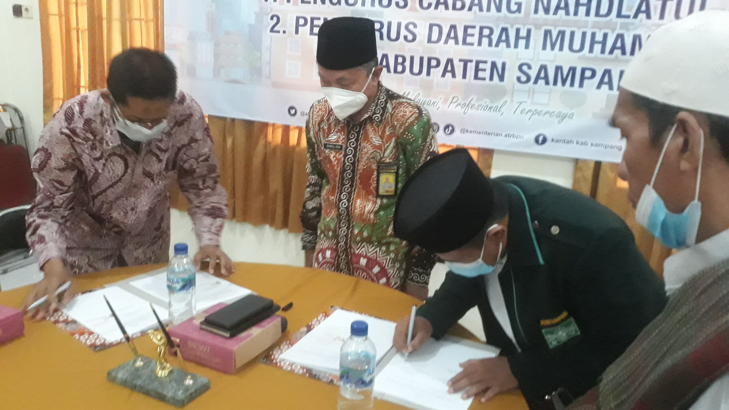 PCNU-BPN Sampang Tandatangani MoU Sertifikasi Tanah Aset NU