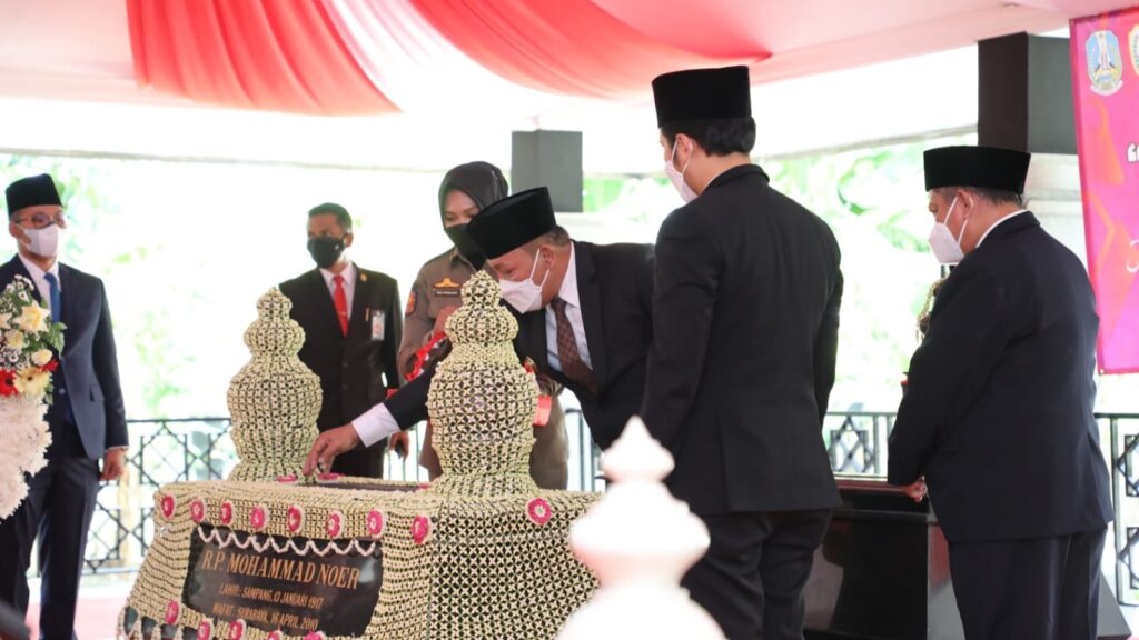 HUT Jatim ke-76, Emil Dardak Minta Masyrakat Madura Teladani Raden Panji Moh Noer