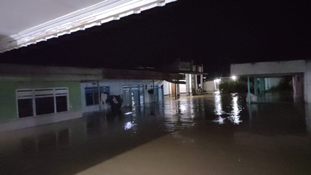 Kemuning Banjir, Kata Warga: Ini Terbesar Yang Pernah Terjadi