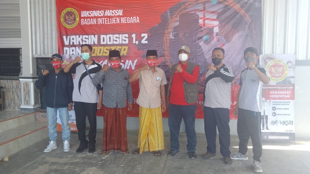 Wujudkan Herd Immunity, BIN Sampang Gencar Gelar Vaksinasi Massal