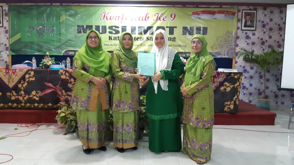 Kisah Nyai di Sampang Bermimpi Bagun Kantor Muslimat NU Bermodal Koin