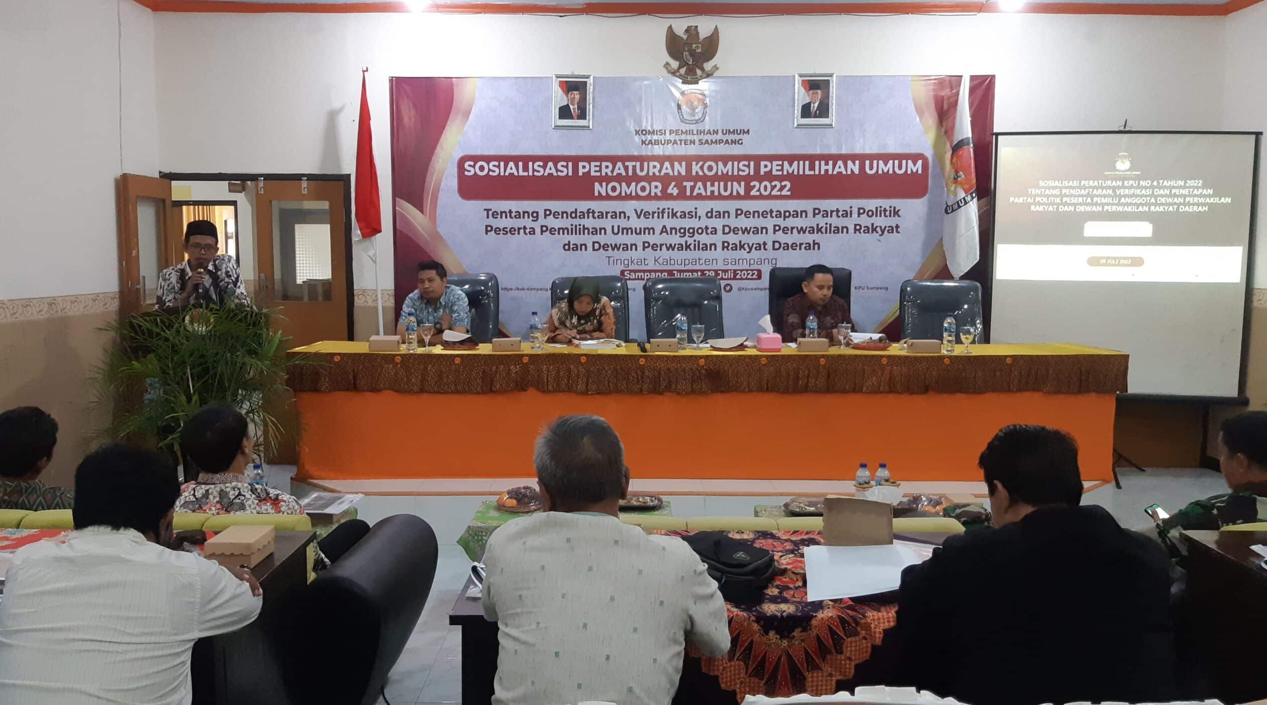 KPU Kabupaten Sampang Gelar Sosialisasi PKPU Nomor 4 Tahun 2022