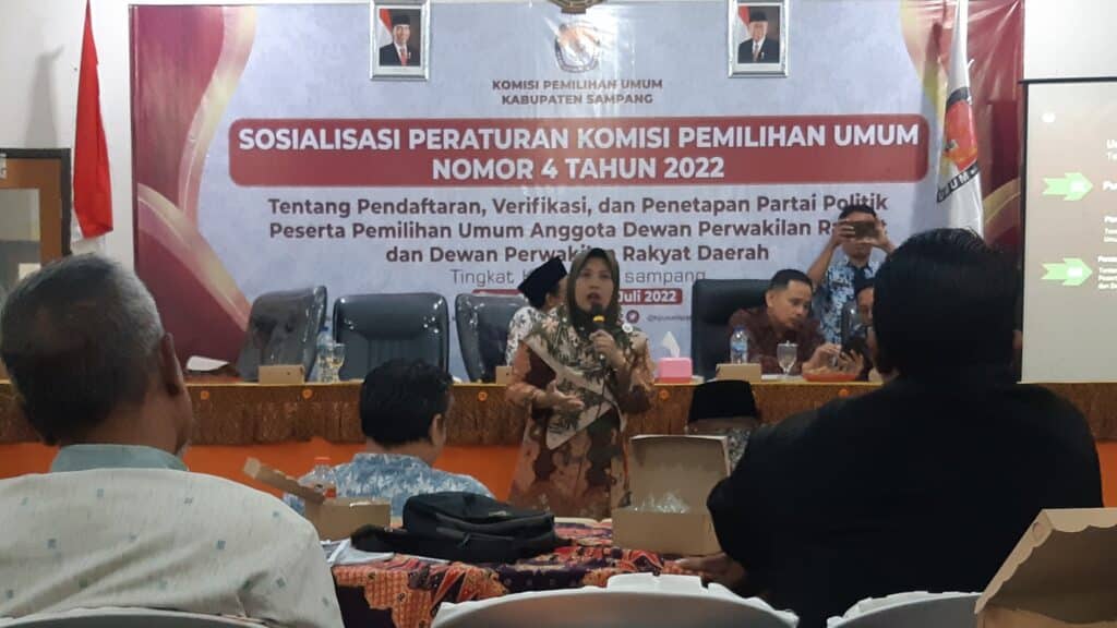 Bantu Calon Peserta Pemilu, KPU Kabupaten Sampang Buka Help Desk Sipol