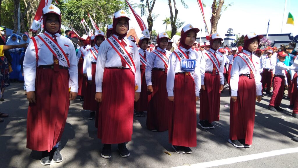 Sempat Vakum Karena Pandemi, Pemkab Sampang Kembali Gelar Lomba Gerak Jalan
