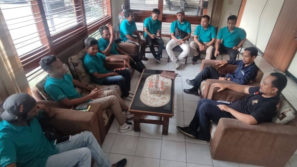 Bersama KI Jawa Timur, Aliansi Jurnalis Sampang Ngaji Keterbukaan Informasi Publik